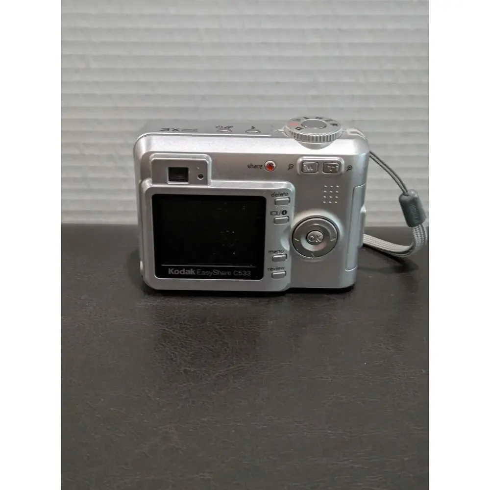 Kodak C533 Digital Camera 5.0 MP with EasyShare Series 3 Digital Photo‎ Printer